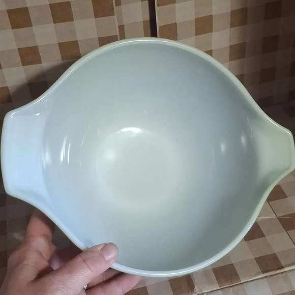 Vintage Green Pyrex Floral Mixing Bowl 2Q - Picture 3 of 4